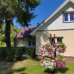 Puhkemaja * Katase
